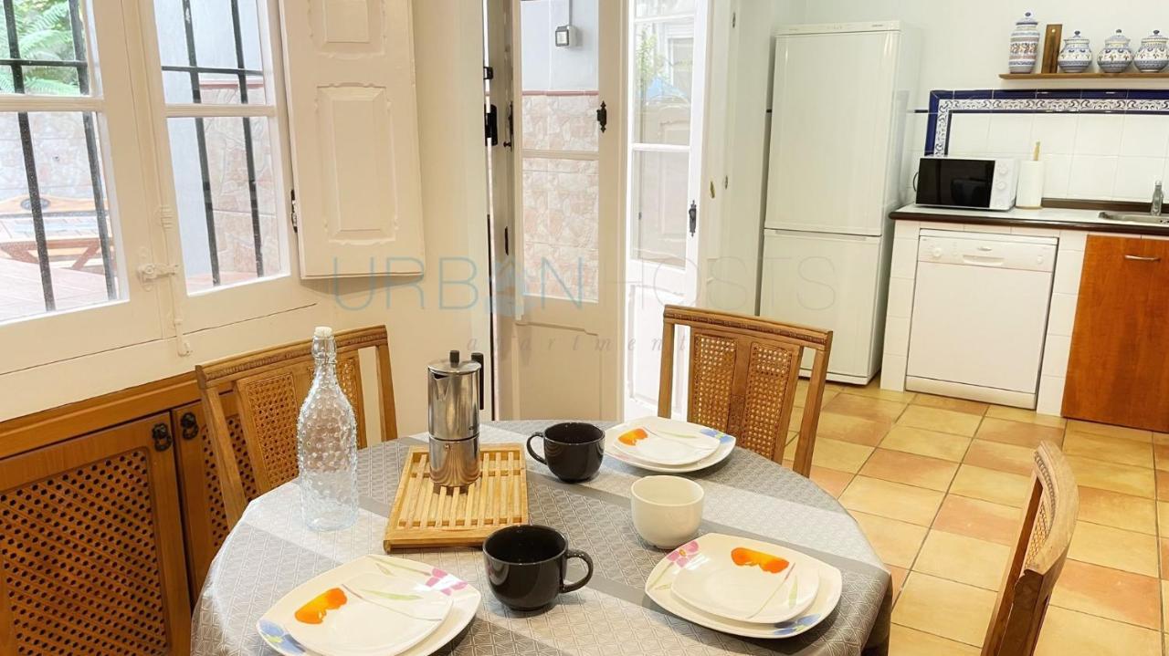 Vivienda Turistica Con Encanto Centrico, Wifi Y Patio Билбао Екстериор снимка